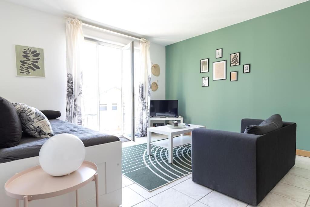 Beautiful Apartment With Terrace + Private Parking Toulouse Kültér fotó